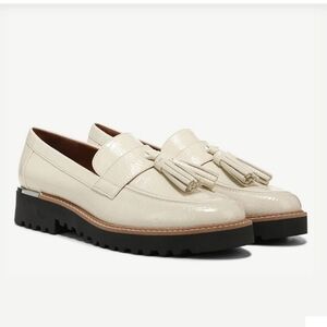 EUC*Carolynn Tassel Loafers, Putty faux patent, size 7